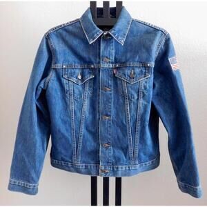Levi’s Denim Trucker Jacket USA Flag Patch United States of America Back L